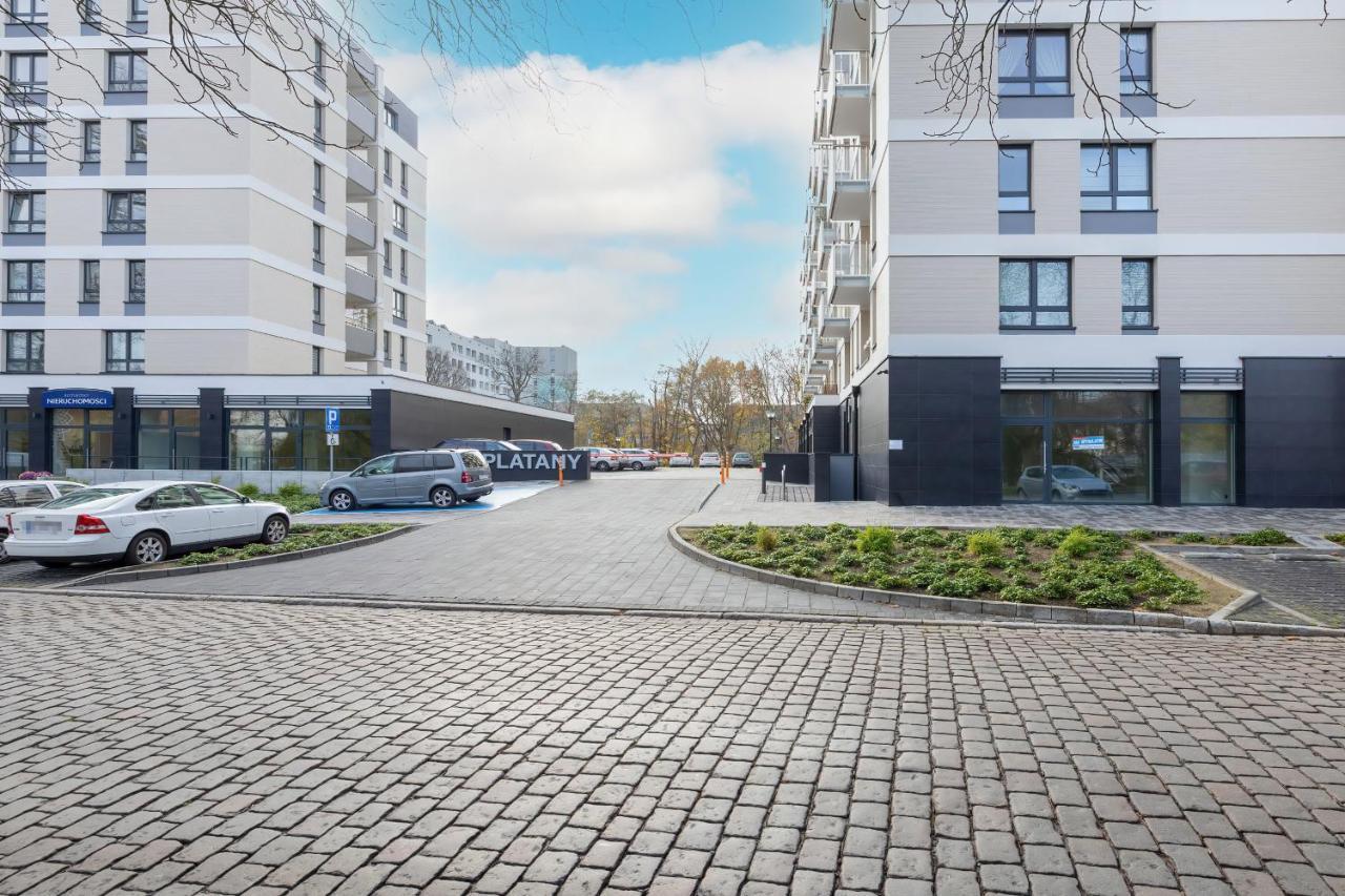 Apartamenty Platany Z Parkingiem By Noclegi Renters كولوبرزيغ المظهر الخارجي الصورة