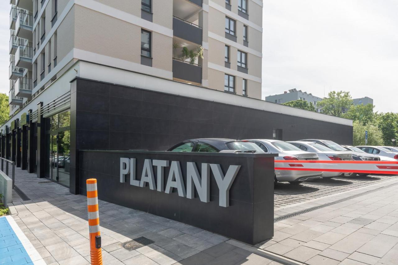 Apartamenty Platany Z Parkingiem By Noclegi Renters كولوبرزيغ المظهر الخارجي الصورة