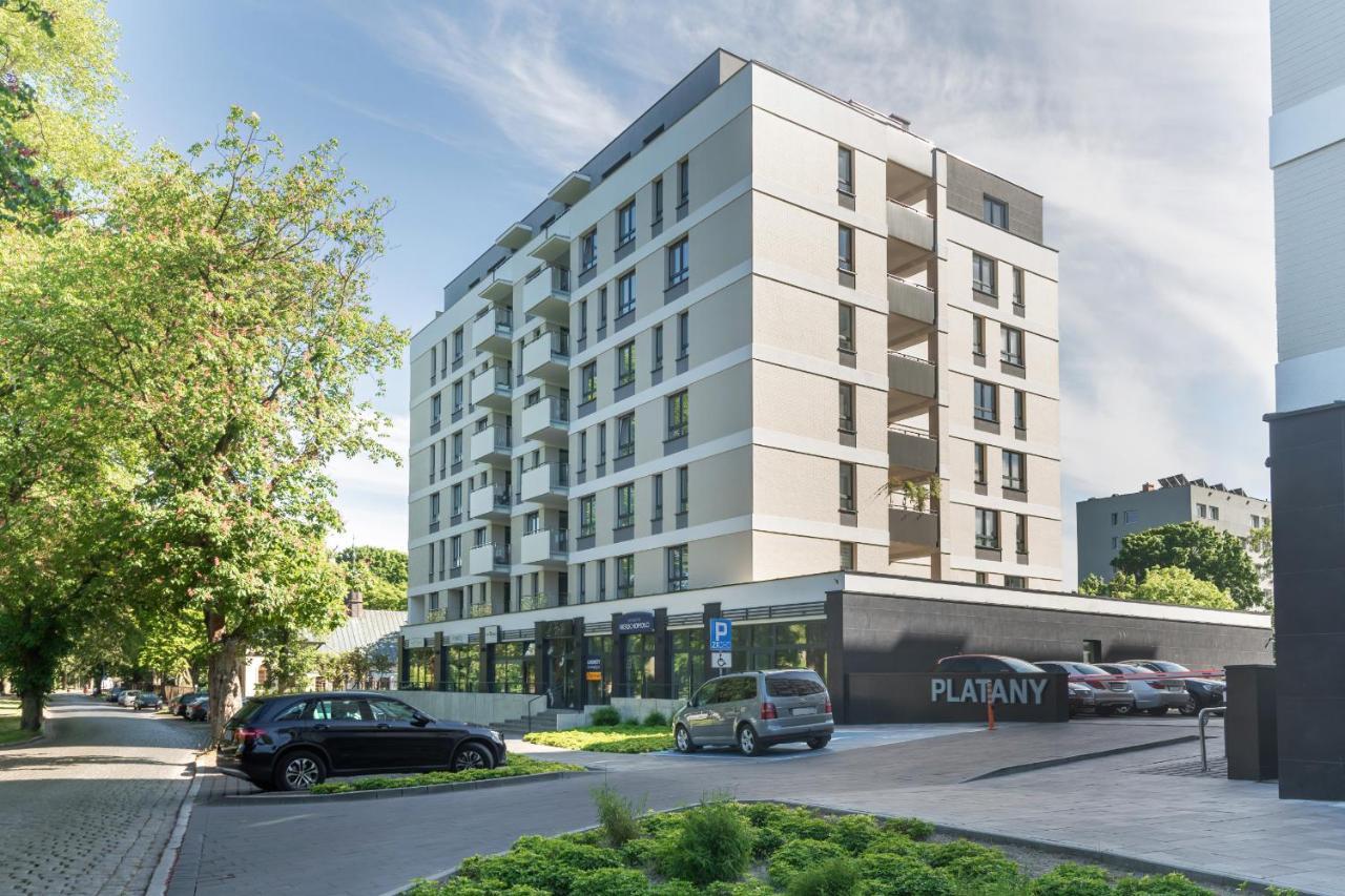 Apartamenty Platany Z Parkingiem By Noclegi Renters كولوبرزيغ المظهر الخارجي الصورة