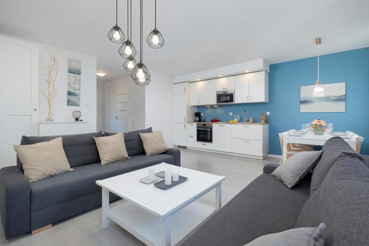 Apartamenty Platany Z Parkingiem By Noclegi Renters كولوبرزيغ المظهر الخارجي الصورة